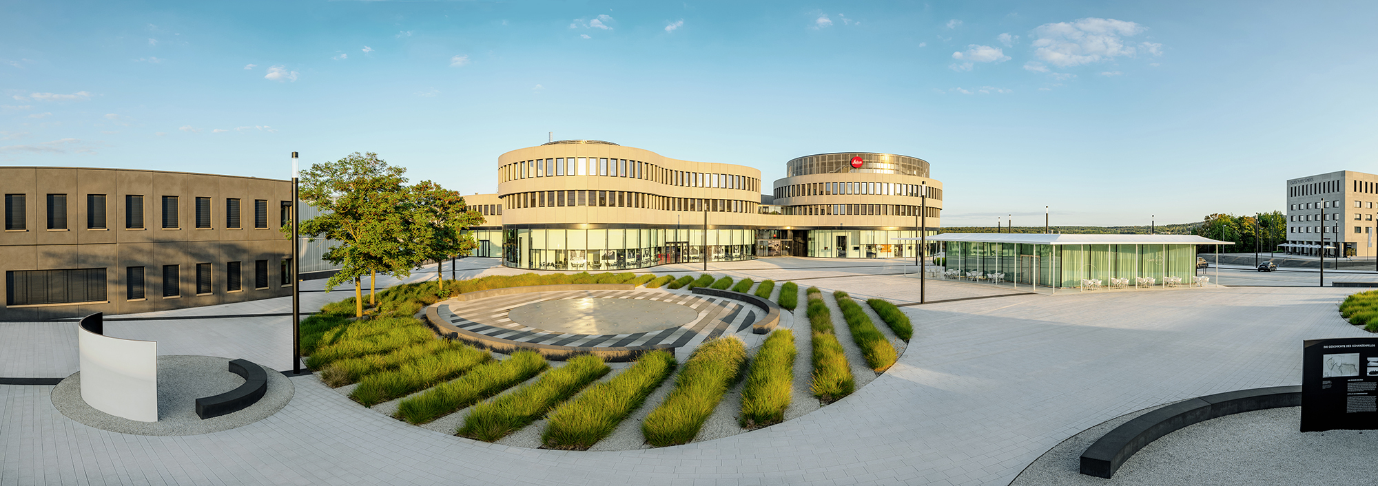 Leitz Park Pano 838 2000px 72dpi